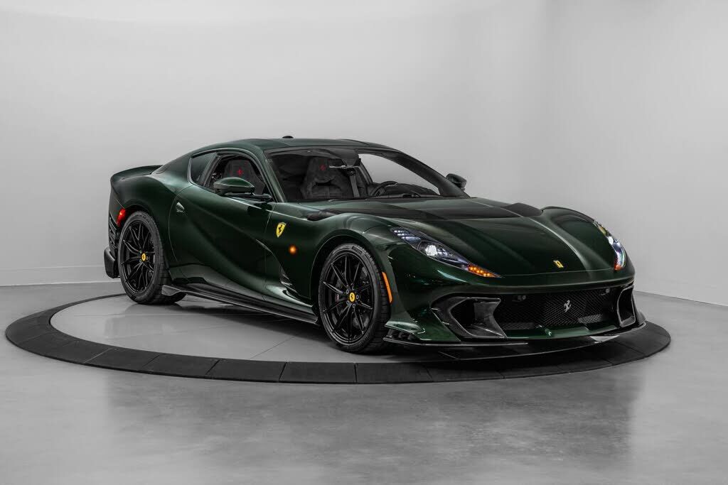 2022 FERRARI 812 Competizione