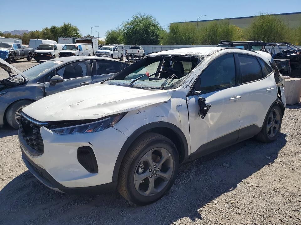 2026 FORD Escape