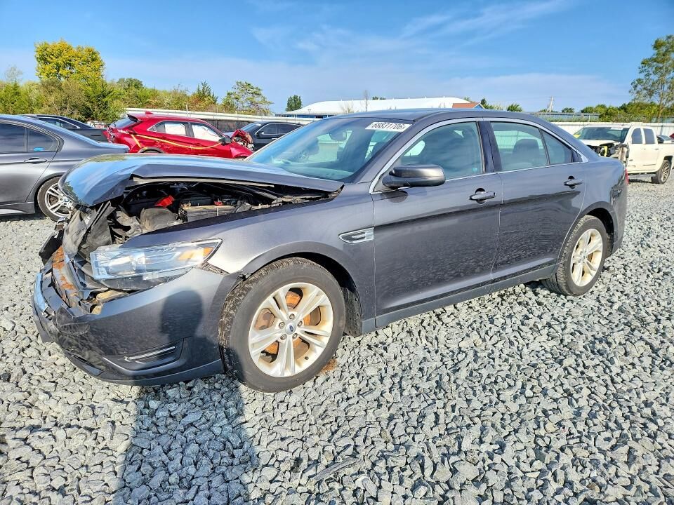 2015 FORD Taurus