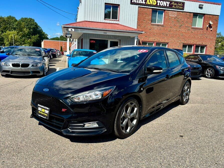 2017 FORD Focus