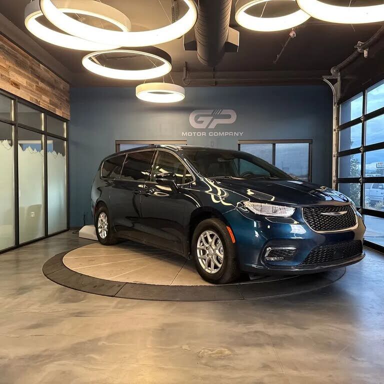 2025 CHRYSLER Pacifica