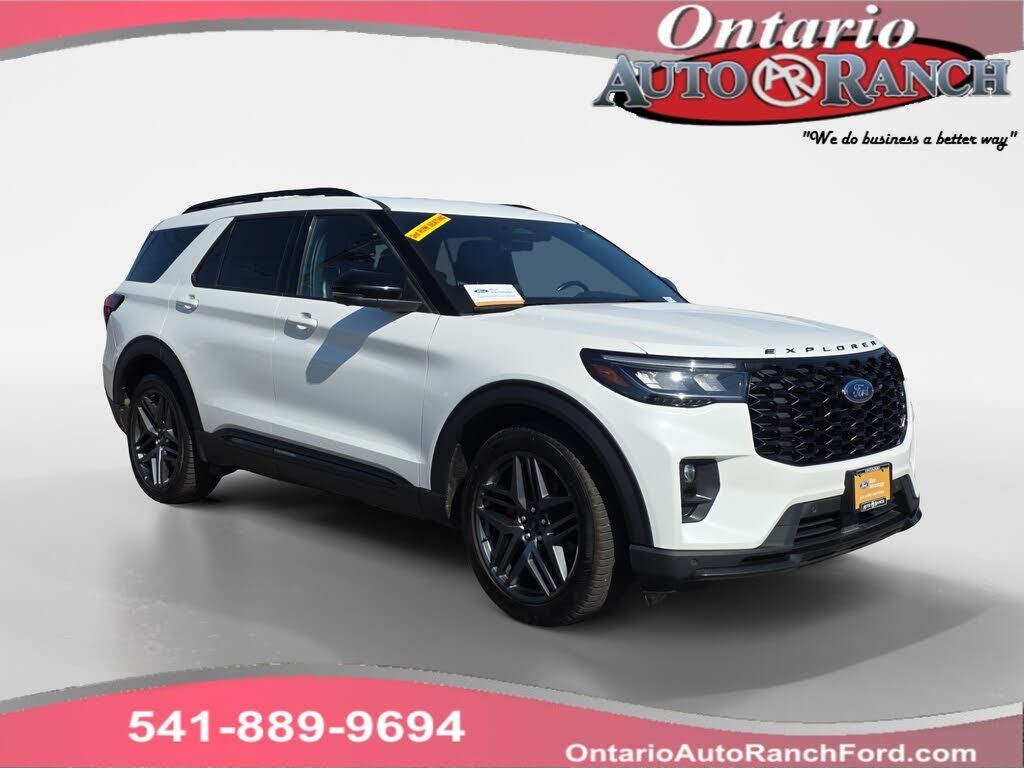 2025 FORD Explorer