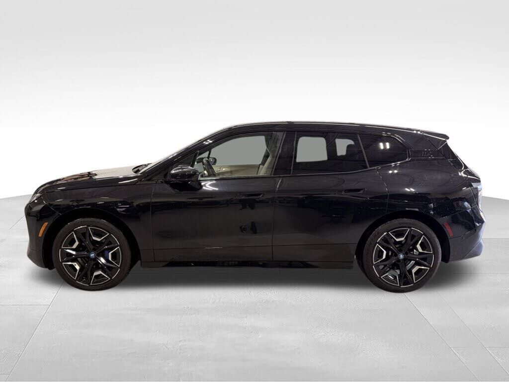 2024 BMW iX