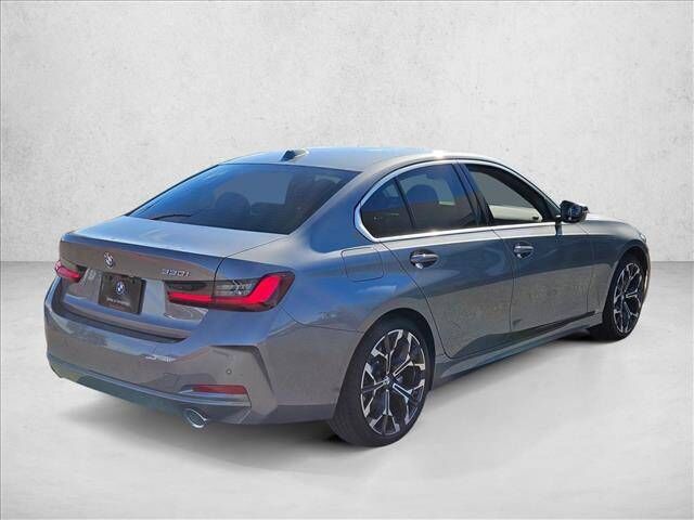 2026 BMW 330i