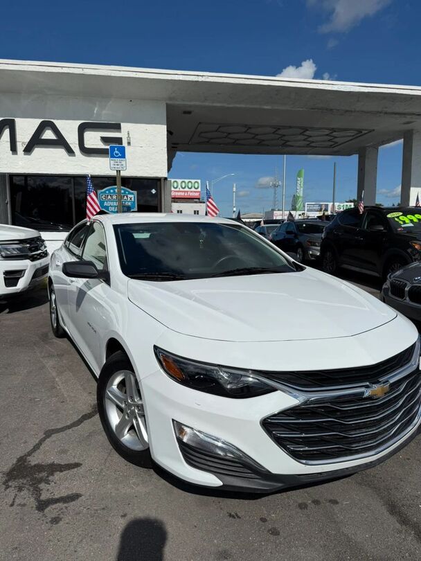 2024 CHEVROLET Malibu