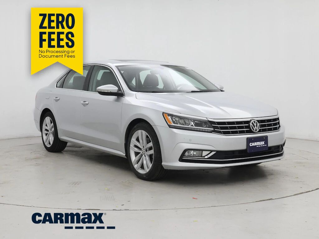 2018 VOLKSWAGEN Passat