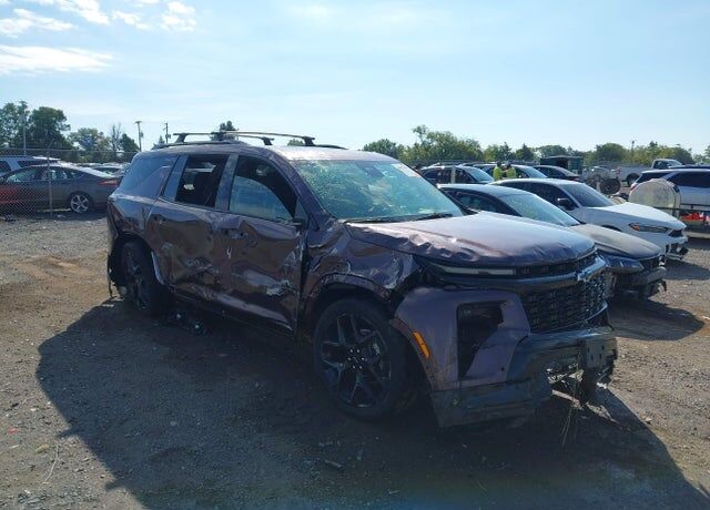 2025 CHEVROLET Traverse