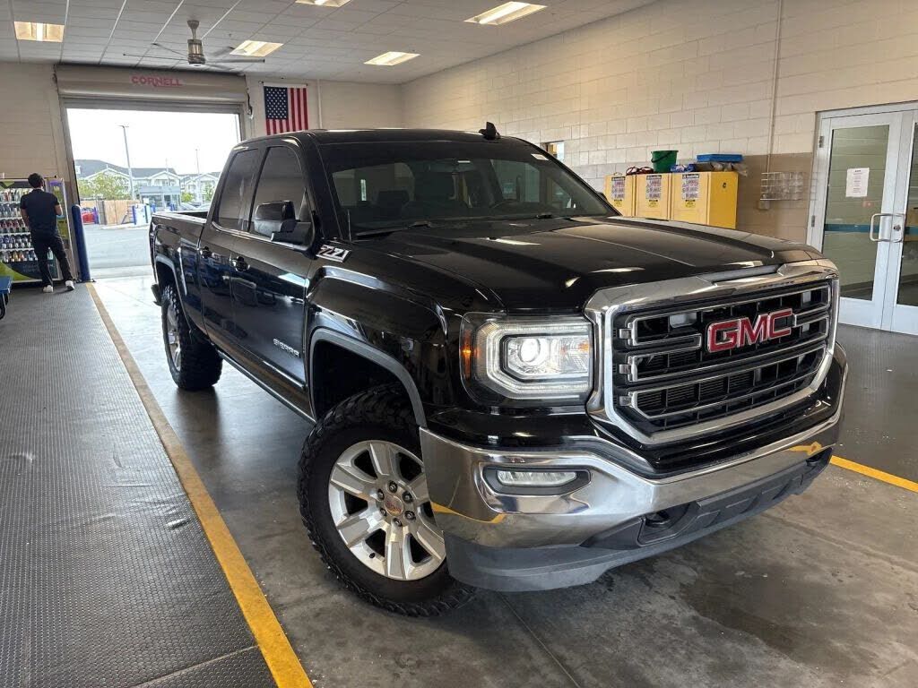 2016 GMC Sierra