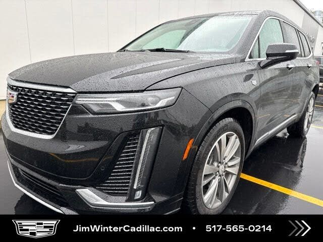 2021 CADILLAC XT6
