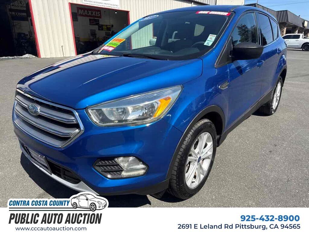 2017 FORD Escape