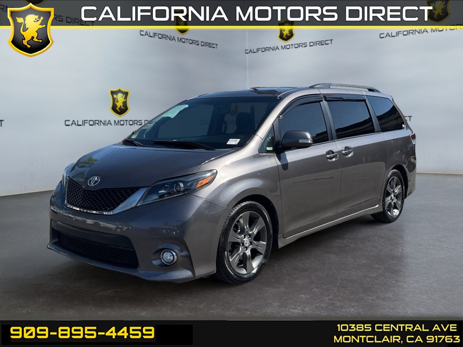 2016 TOYOTA Sienna