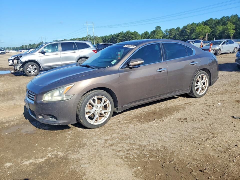 2013 NISSAN Maxima