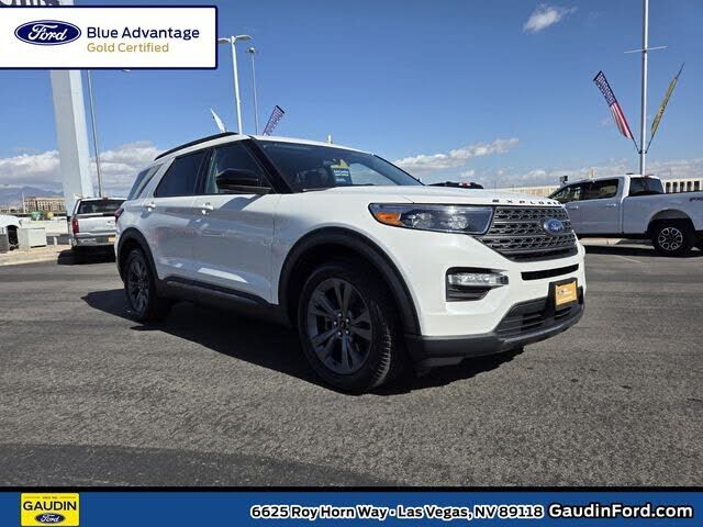 2023 FORD Explorer
