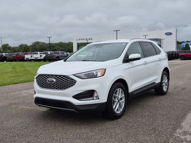 2024 FORD Edge