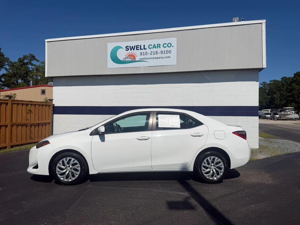 2018 TOYOTA Corolla