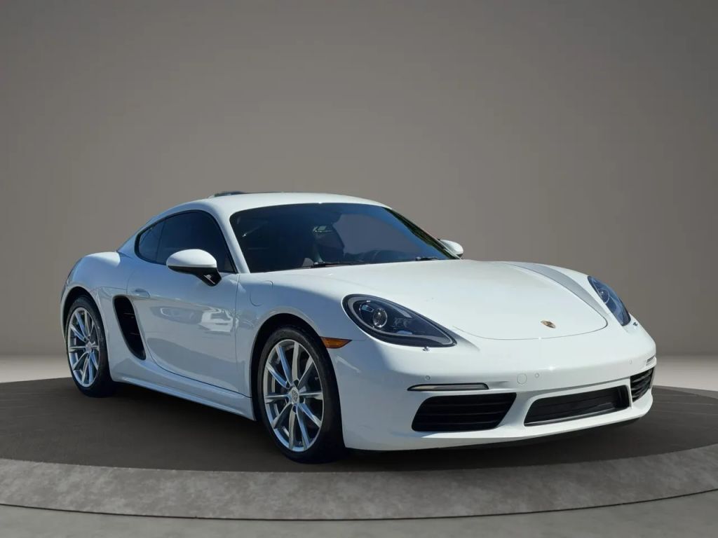 2018 PORSCHE 718