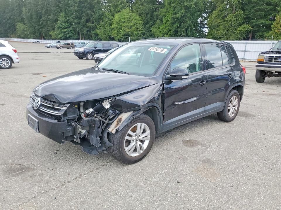 2013 VOLKSWAGEN Tiguan