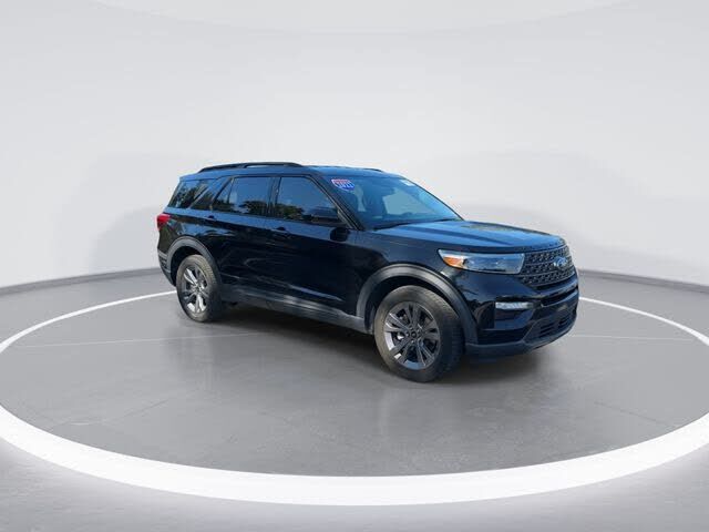 2022 FORD Explorer