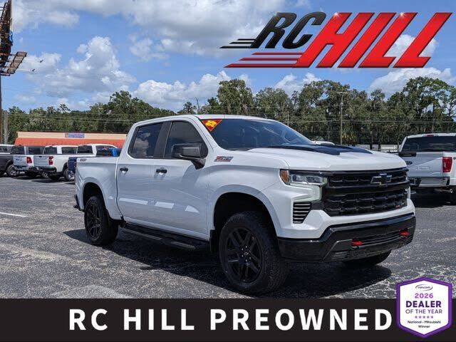 2025 CHEVROLET Silverado