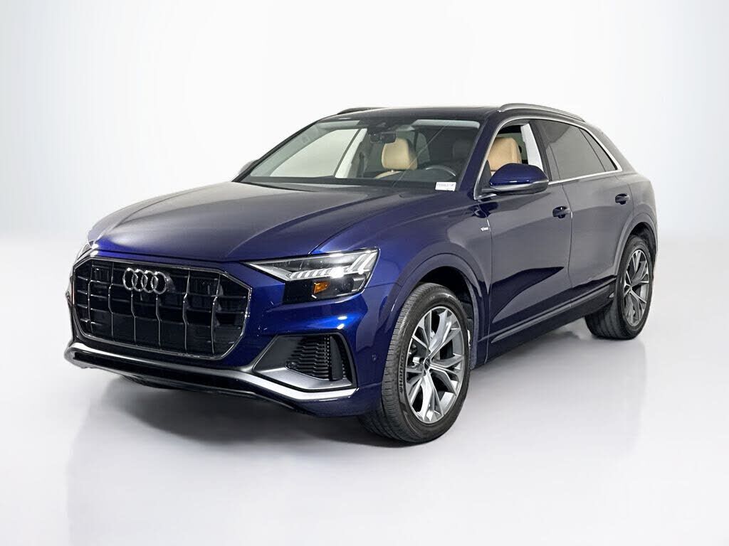 2023 AUDI Q8
