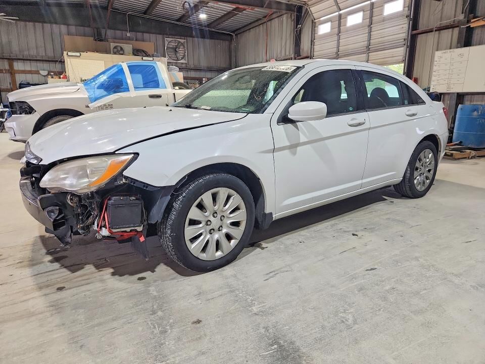 2014 CHRYSLER 200