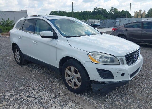 2011 VOLVO XC60