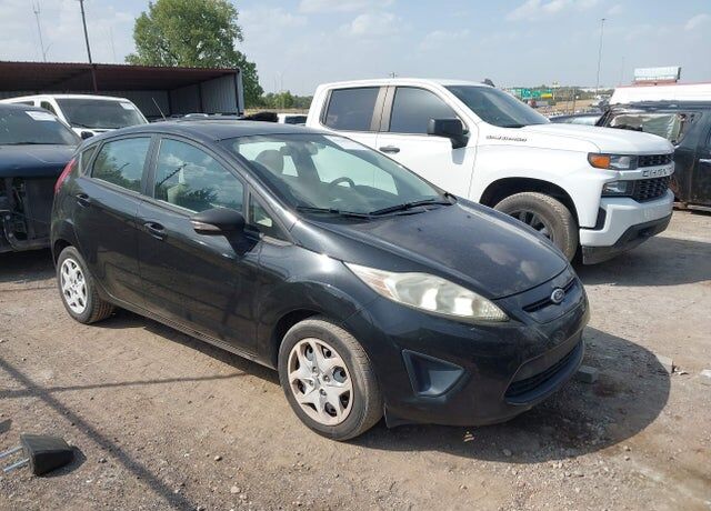2013 FORD Fiesta