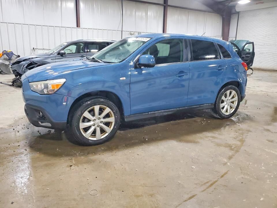 2013 MITSUBISHI Outlander Sport