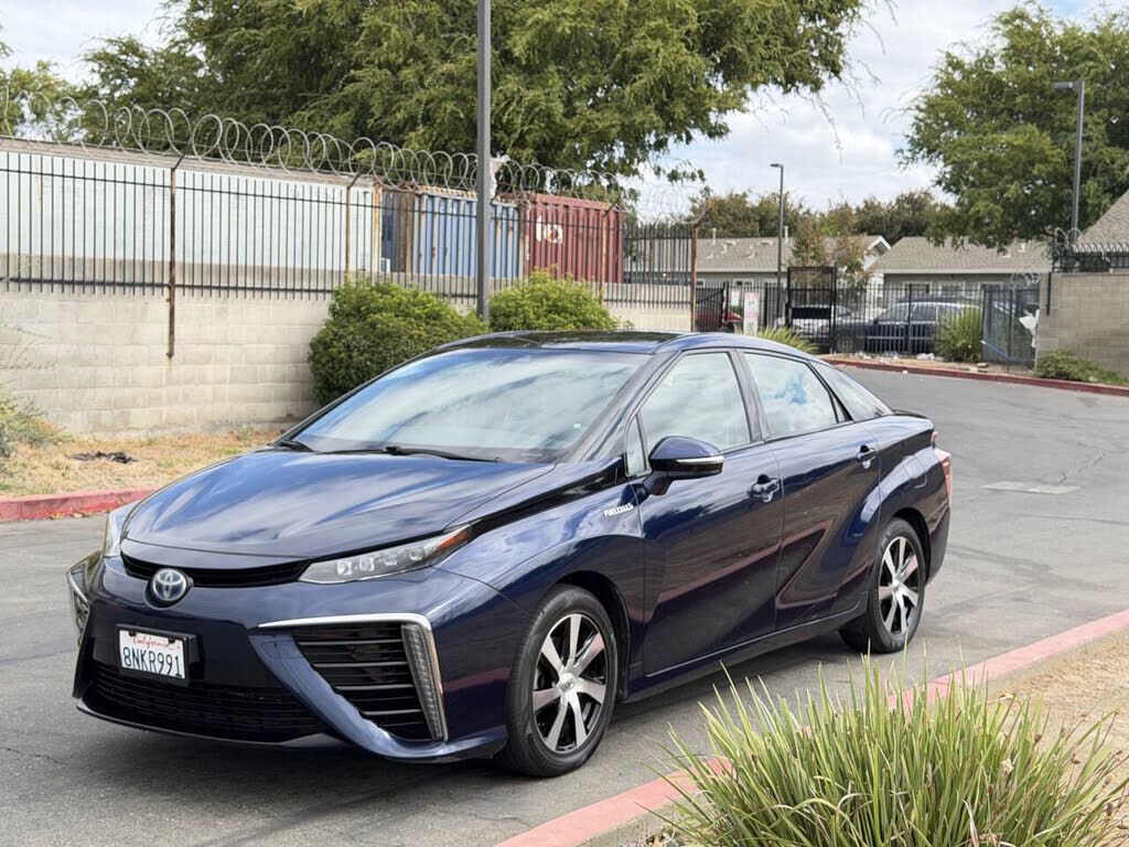 2016 TOYOTA Mirai
