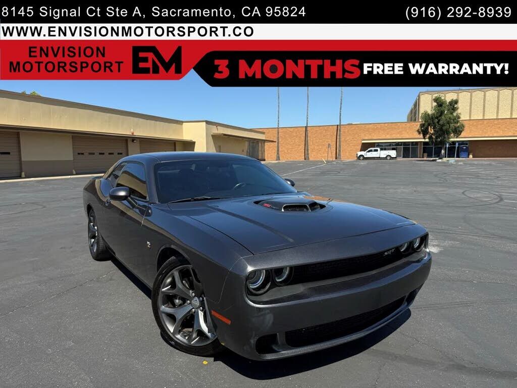 2016 DODGE Challenger
