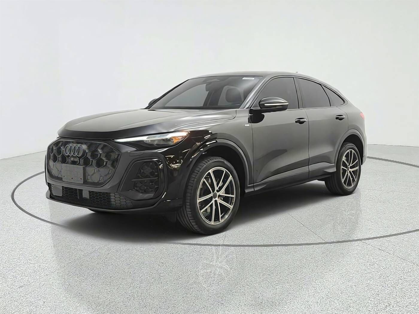 2026 AUDI SQ5