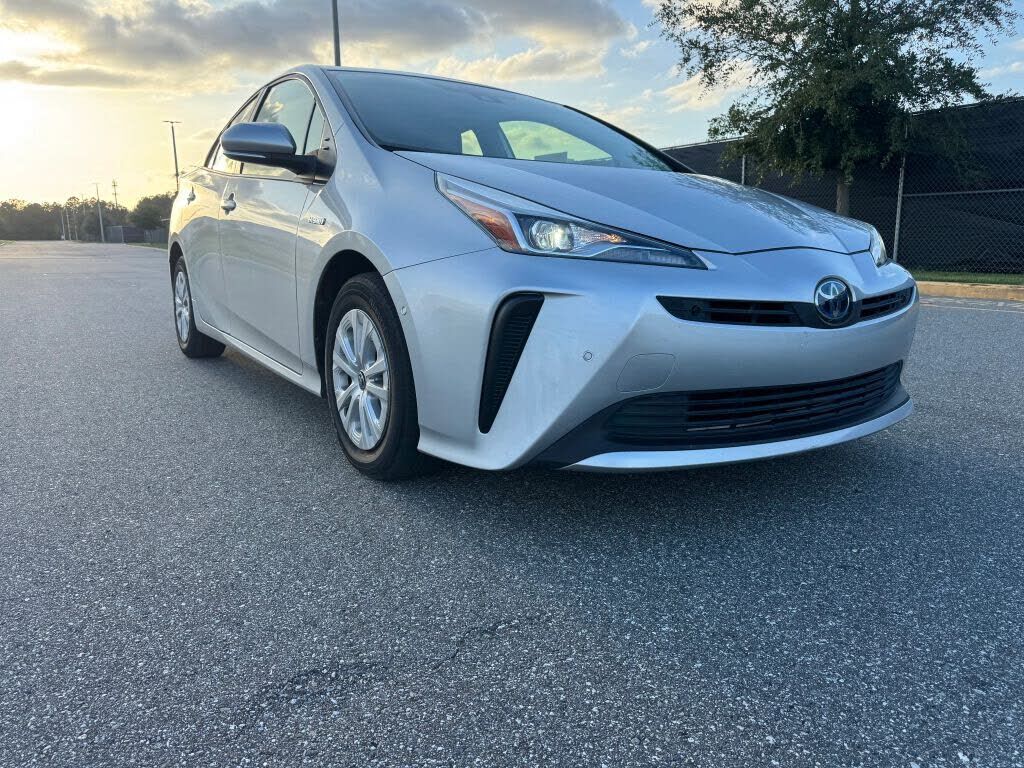 2021 TOYOTA PRIUS