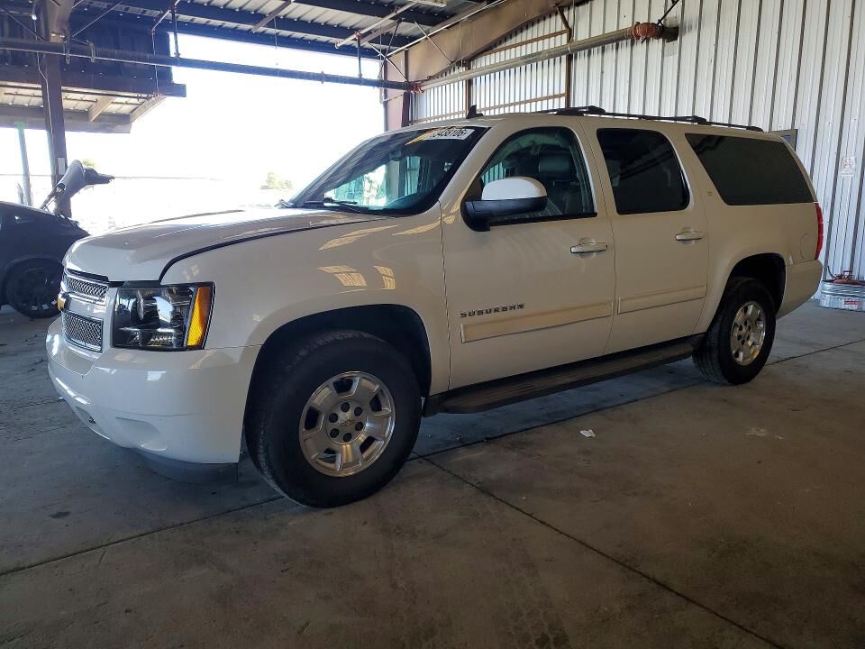 2014 CHEVROLET Suburban