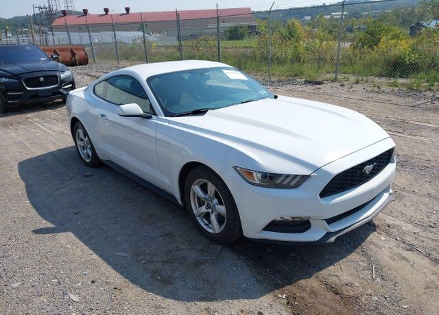 2017 FORD Mustang