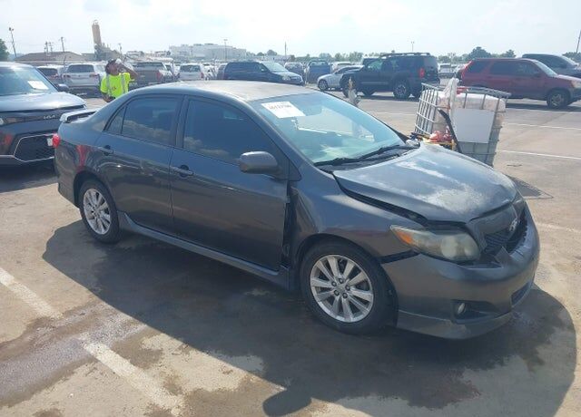2010 TOYOTA Corolla