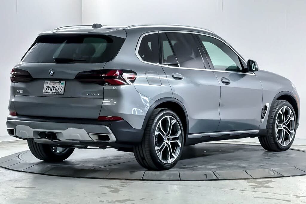 2026 BMW X5