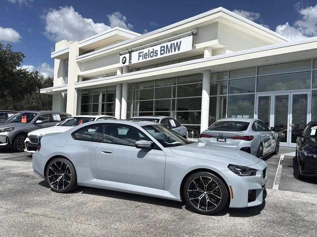 2025 BMW M2