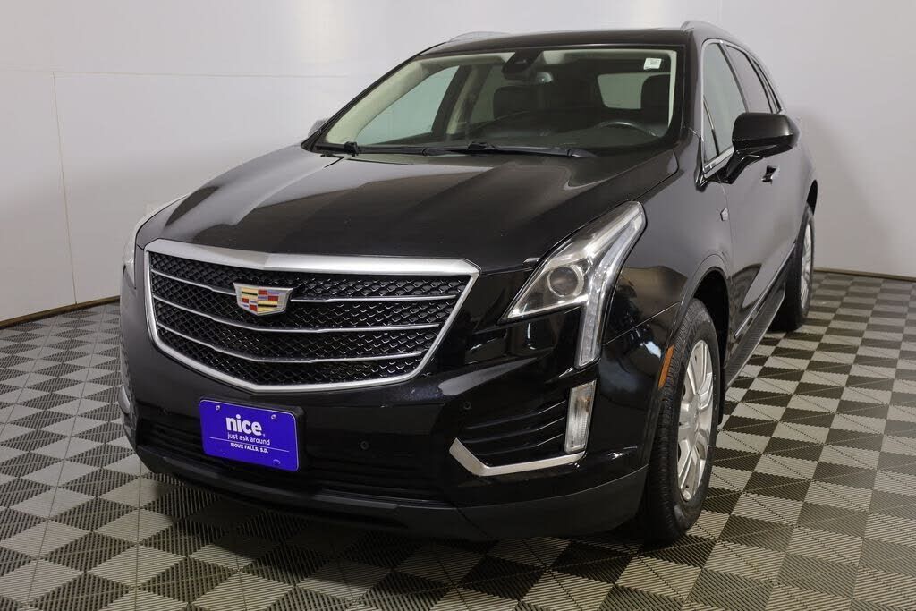 2017 CADILLAC XT5