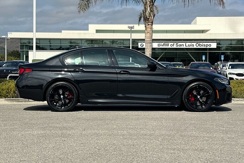 2023 BMW 530i