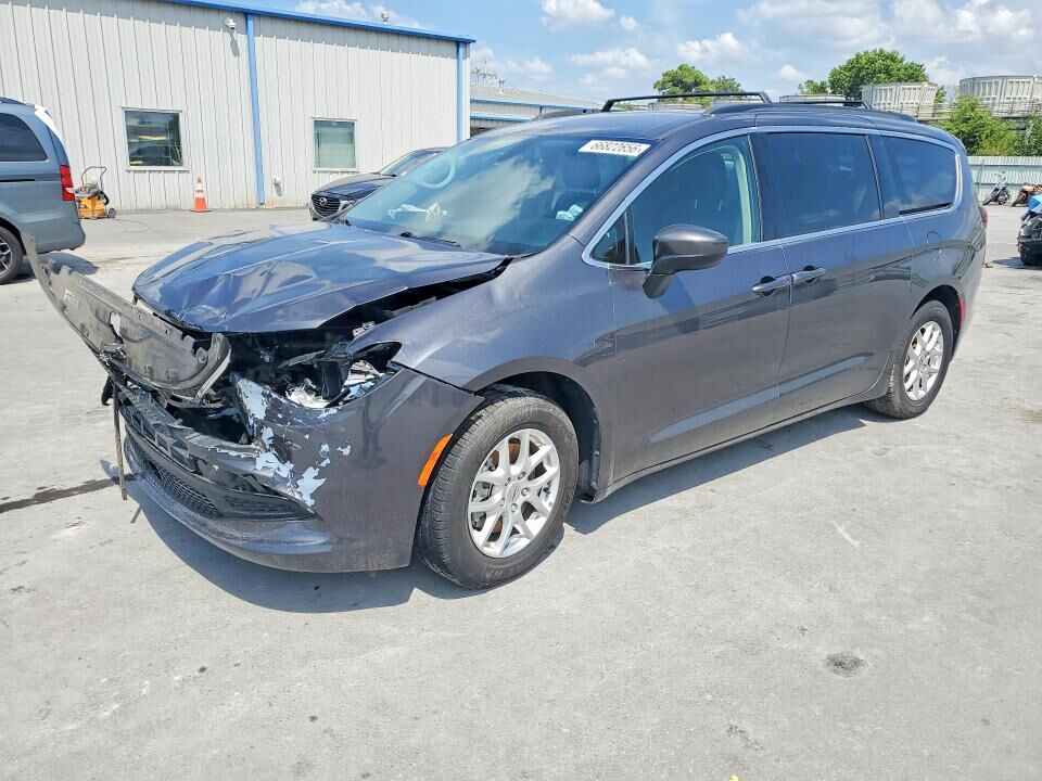 2021 CHRYSLER Voyager