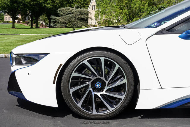 2015 BMW i8