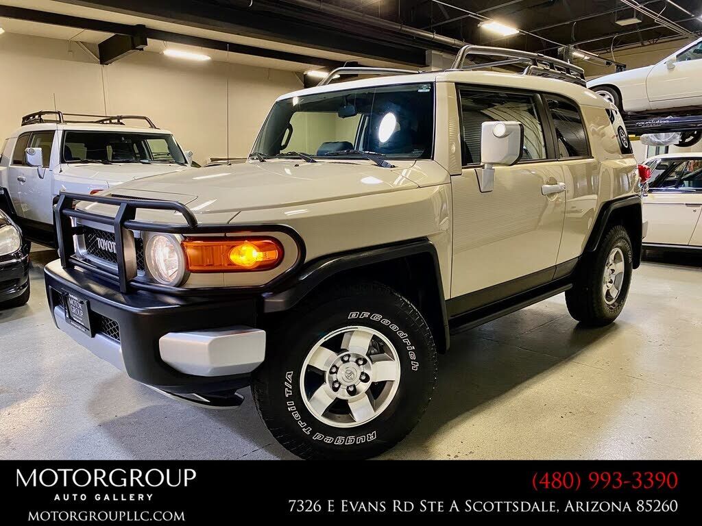 2008 TOYOTA FJ Cruiser