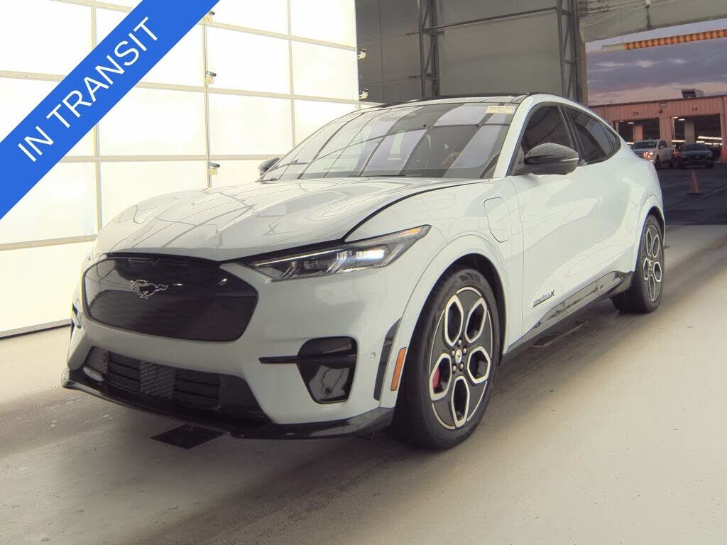 2022 FORD Mach-E