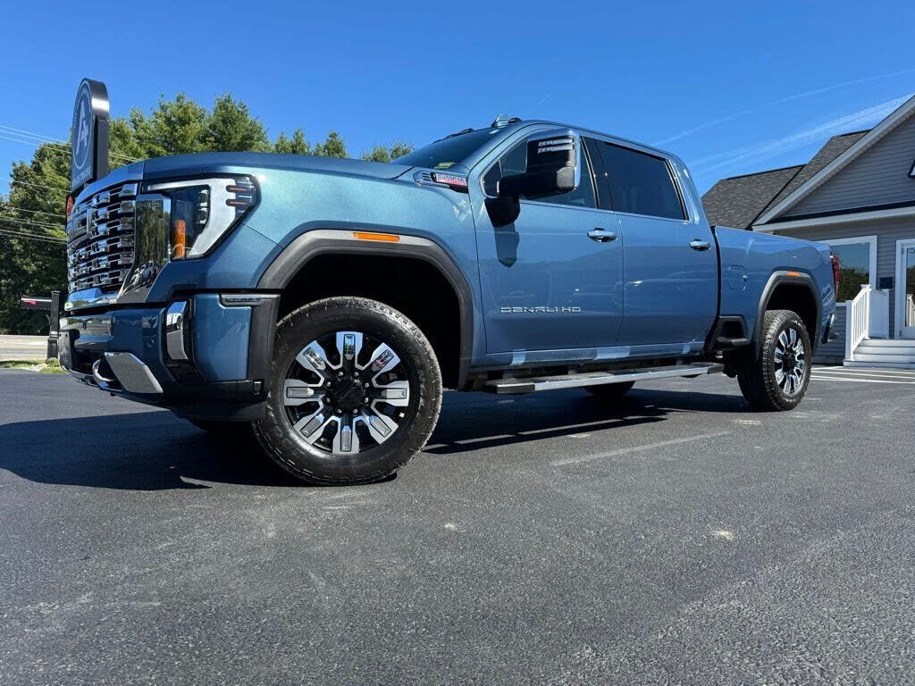 2025 GMC Sierra HD