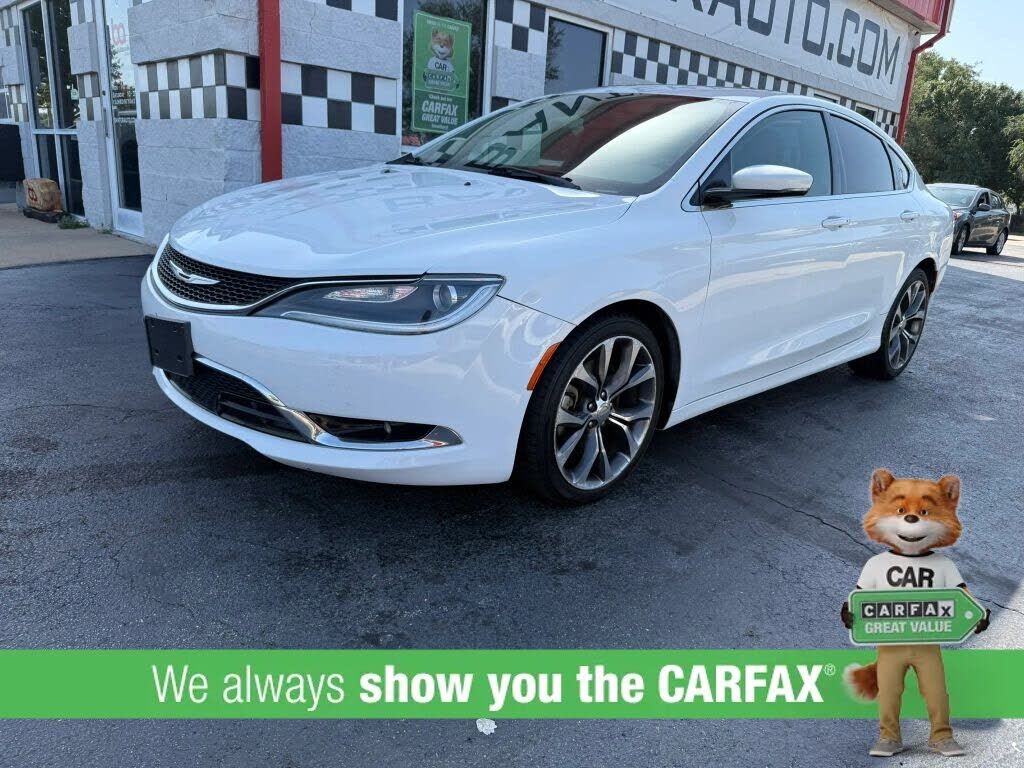 2015 CHRYSLER 200