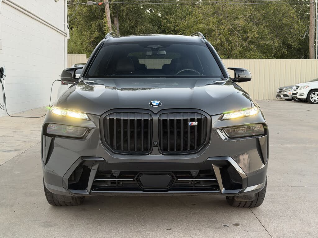 2024 BMW X7