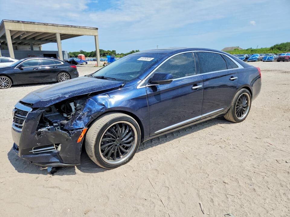 2017 CADILLAC XTS