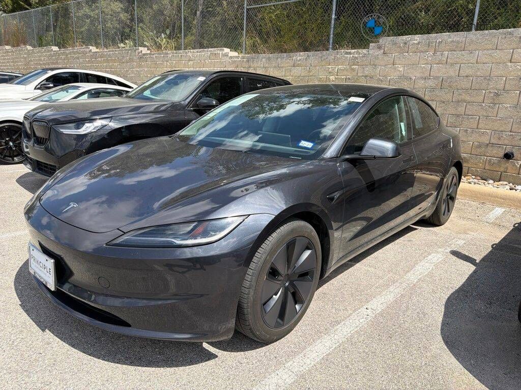 2024 TESLA Model 3