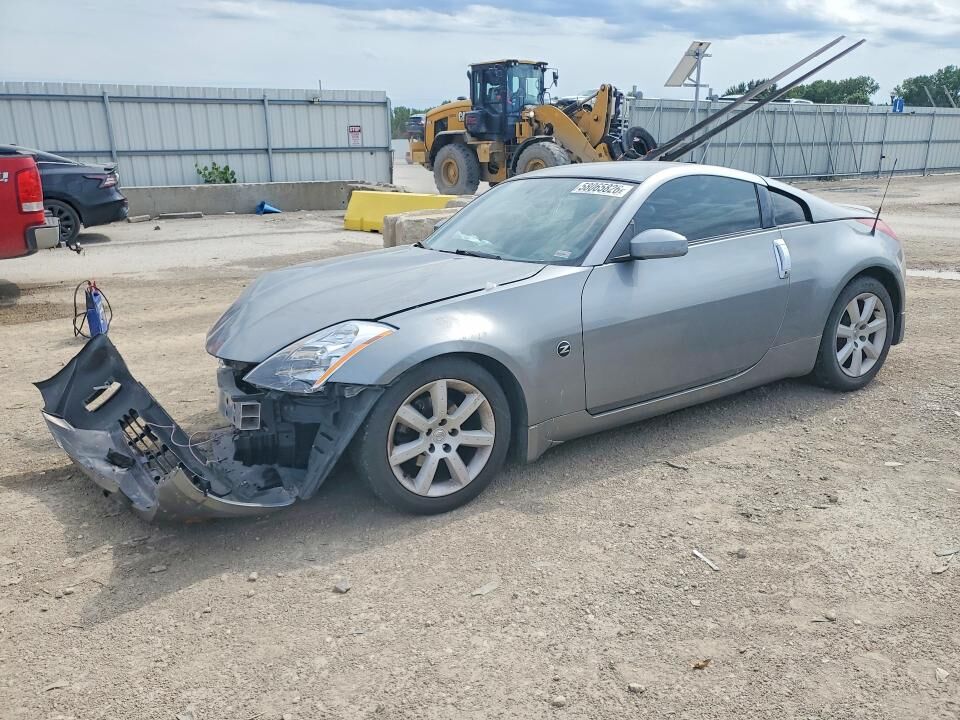 2004 NISSAN 350Z