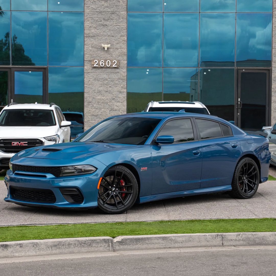 2020 DODGE Charger